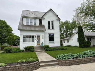 340 W Line St, Geneva, IN 46740