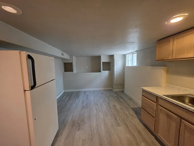 801 Chipeta Ave #4 — Photo 1