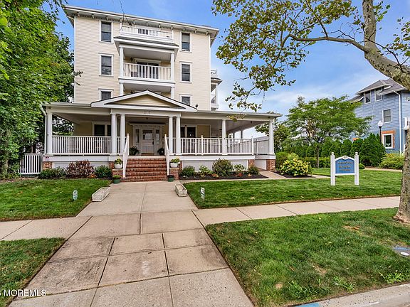 3rd image of 317 6th Avenue #201