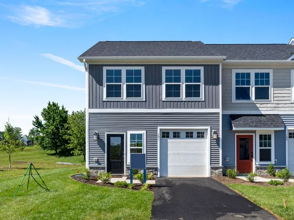 301 Ridgeline Dr, Waynesboro, VA 22980