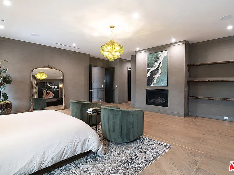 418 N Poinsettia Pl — Photo 37
