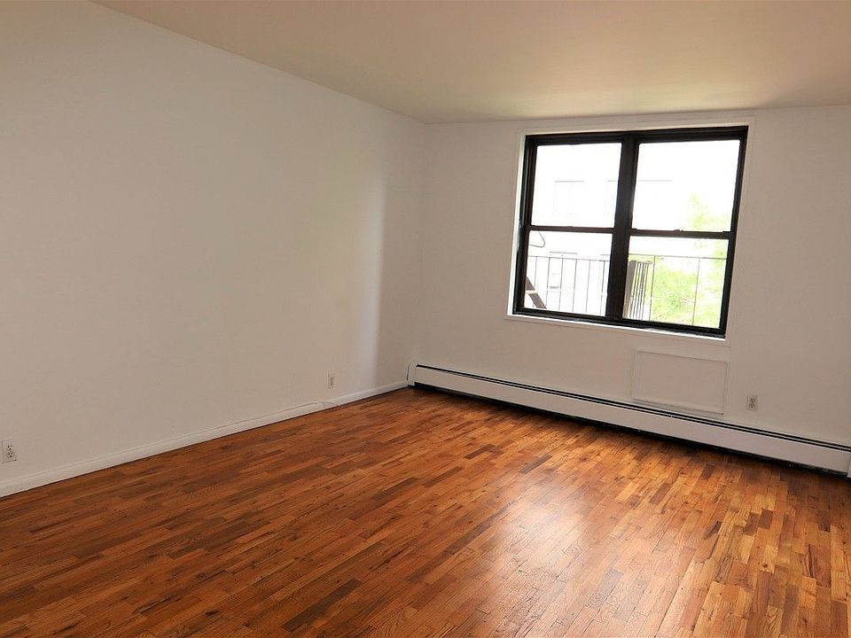 1st image of 229 E 29th St APT 5I