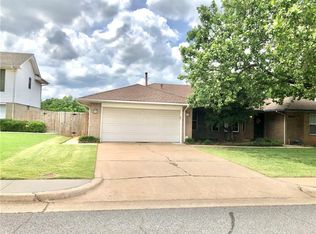6617 N Cove Hollow Rd, Oklahoma City, OK 73132