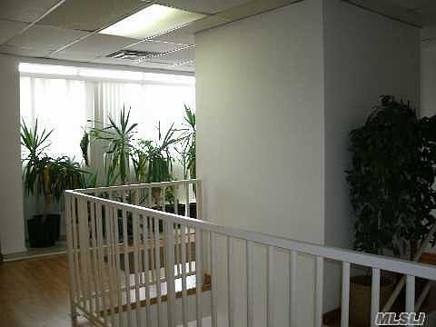 5th image of 1865 Steinway St