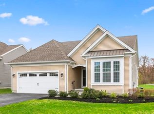 46 Sequoia Dr #46, Methuen, MA 01844