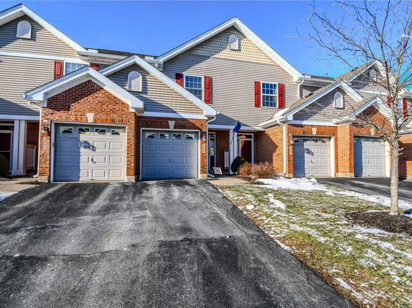 4388 Straight Arrow Rd, Dayton, OH 45430