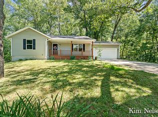 2356 Oak River Ln, Muskegon, MI 49445