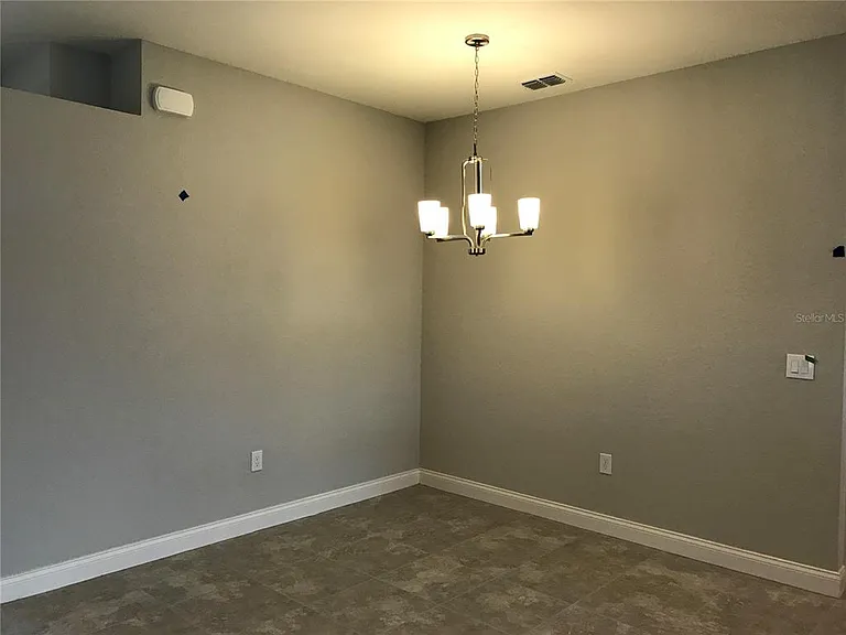1437 Cypress View Ln — Photo 7
