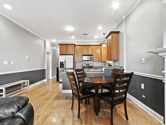 5th image of 4218 S King Dr APT 2N
