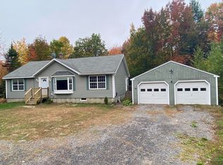 18 Orchard Ln, Monmouth, ME 04259