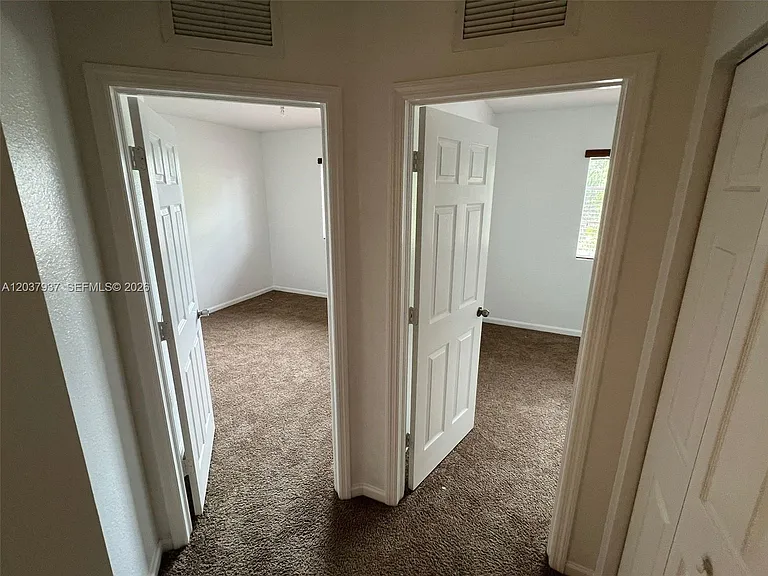 27568 SW 143rd Ave #27568 — Photo 12