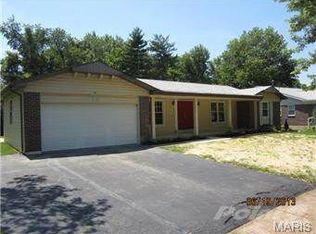 12954 Weatherfield Dr, Saint Louis, MO 63146