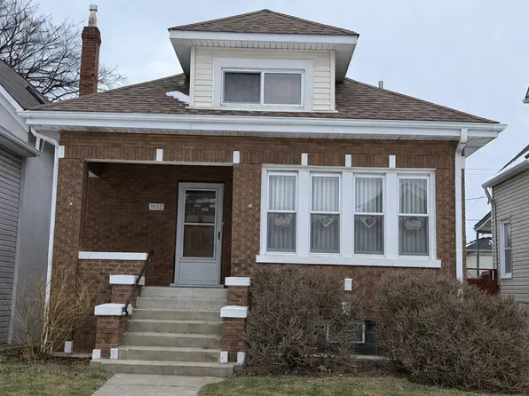 2625 N 74th Ct, Elmwood Park, IL 60707