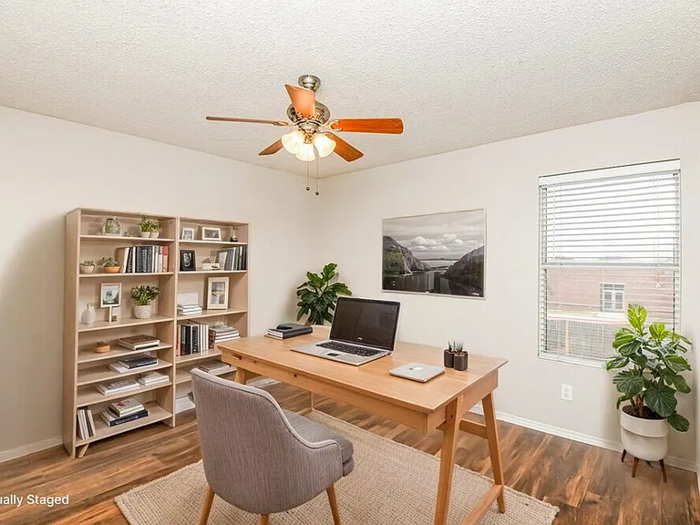 3115 Teodoro Dr — Photo 16