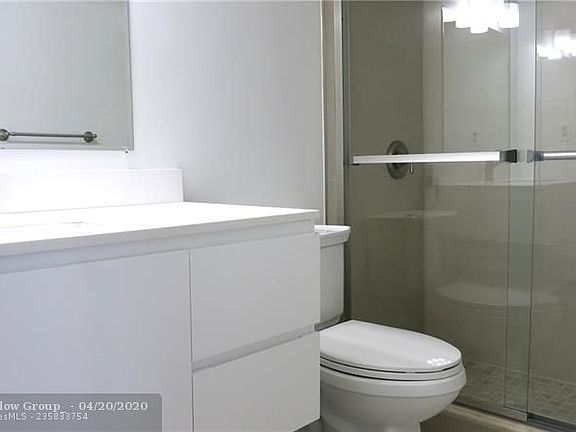 5th image of 4250 Galt Ocean Dr APT 9S