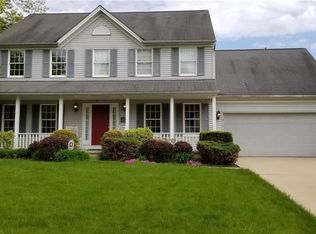 1032 Coopers Run, Amherst, OH 44001