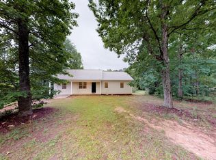 639 Lassiter Rd, Forsyth, GA 31029