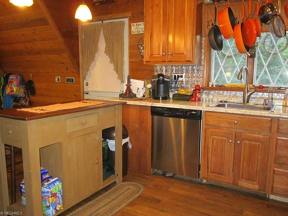 3rd image of 71150 Skyview Dr