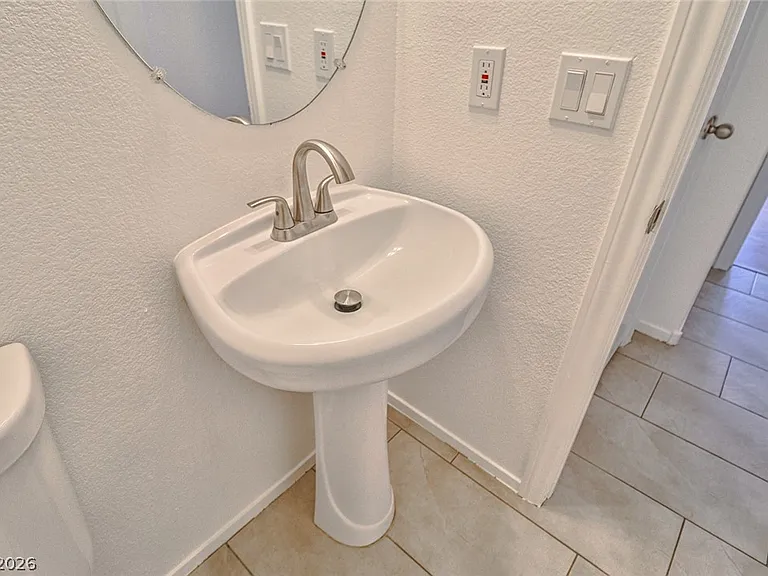 4437 Dover Straight St #105 — Photo 21