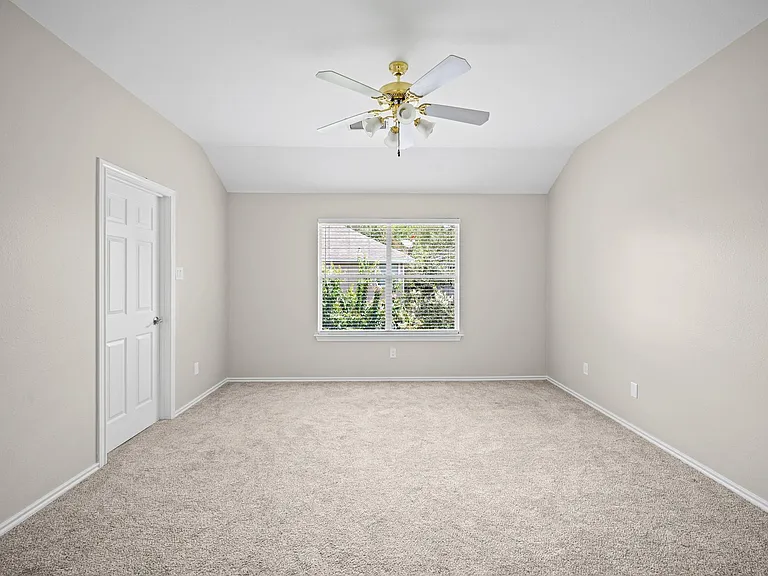 11 Scenic Brook Ct — Photo 15