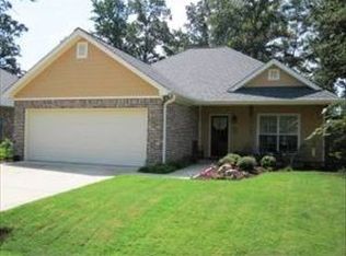 93 Stone Ridge Rd, Starkville, MS 39759