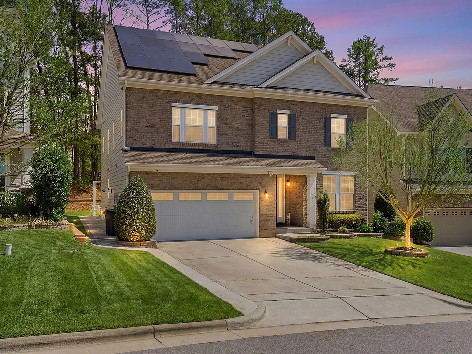 721 Vine Pond Ct