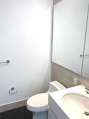 Rented by Luxury Apartments LIC | media 26