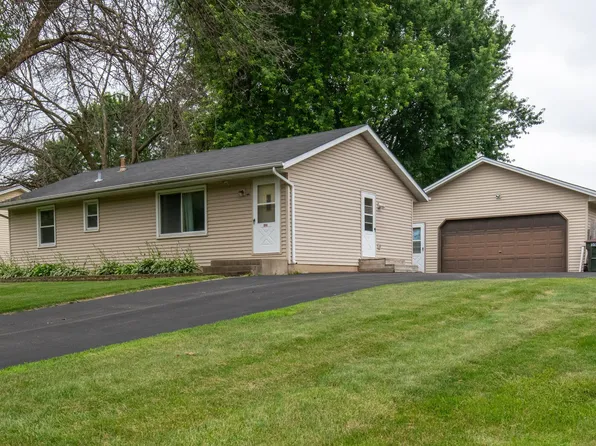 5916 Upper 183rd St W, Farmington, MN 55024