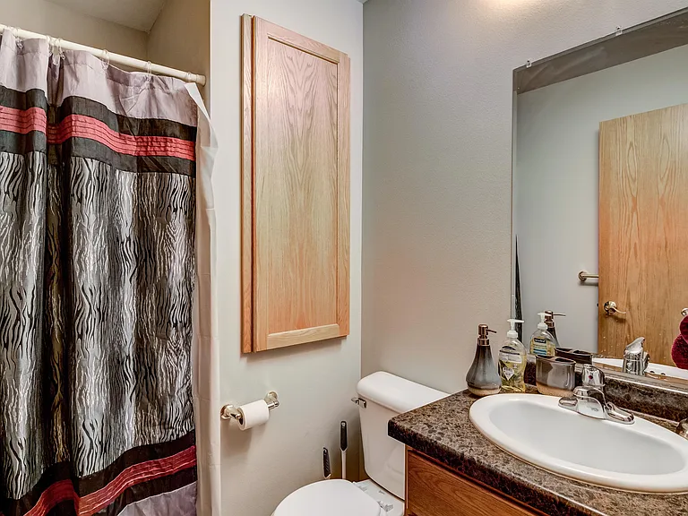 Bathroom 2