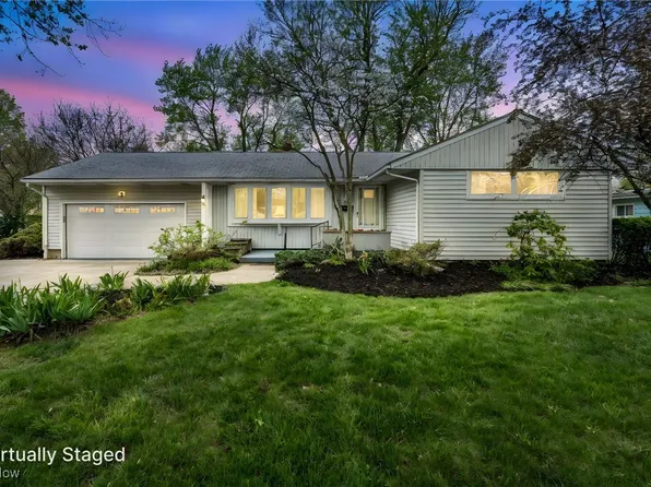 44 Wilmington Dr, Painesville, OH 44077