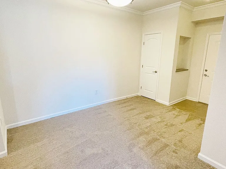 Clairmont at Chesterfield — Photo 155