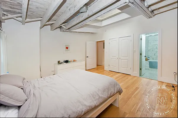 Rented by Nolita Group | media 11