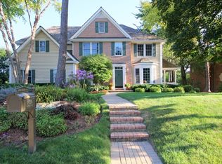 21790 W Jupiter Ct, Mundelein, IL