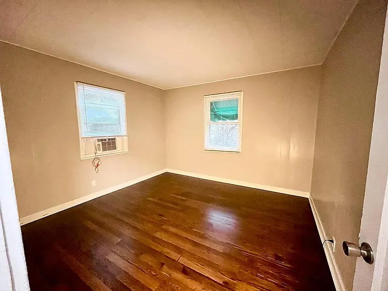 5115 Ebersole Ave — Photo 6