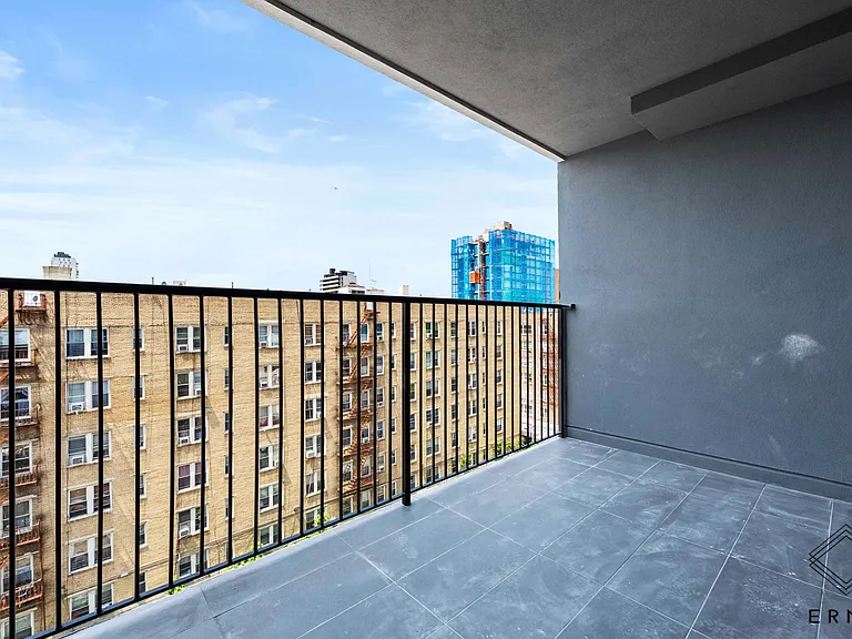 840 New York Ave #4R — Photo 13