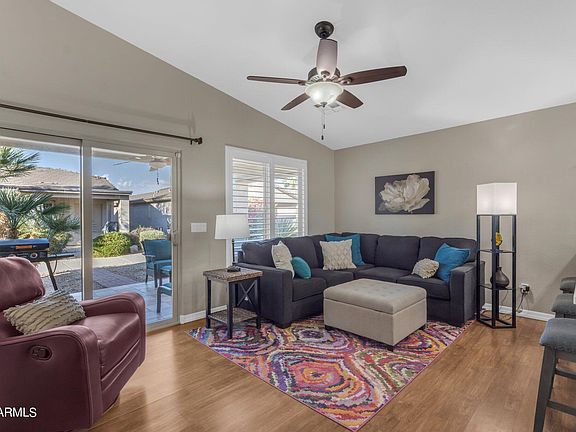 5th image of 3402 E CHERRY HILLS Place