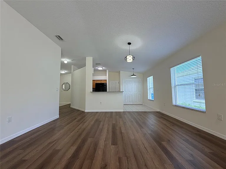 7838 Carriage Pointe Dr — Photo 7