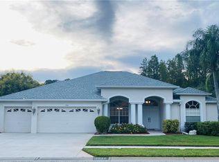 1042 Maravista Dr, New Port Richey, FL 34655