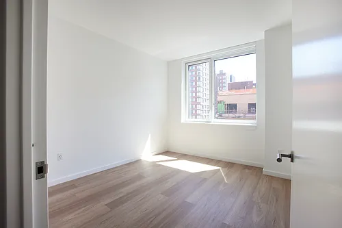 266 W 96th St #1504 Photo 1