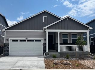 27464 E Byers Ave, Aurora, CO 80018