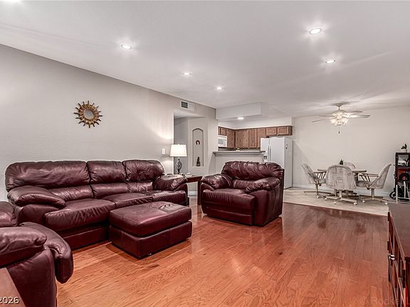 2nd image of 1575 W Warm Springs Rd Unit 1813