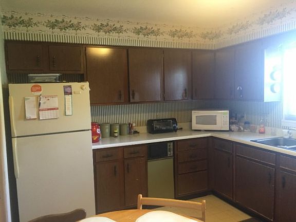 3rd image of 5924 Jeffrey Ln