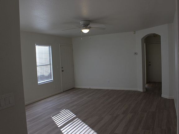 4th image of 10862 E Carol Ave