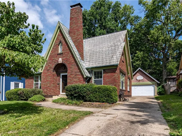 1552 W Sunset Ave, Decatur, IL 62522