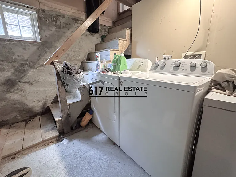 34 Brentwood St — Photo 19