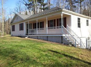 212 Brookfield Rd, Sturbridge, MA 01518