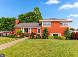 2902 Ritchie Ave, Baltimore, MD 21219