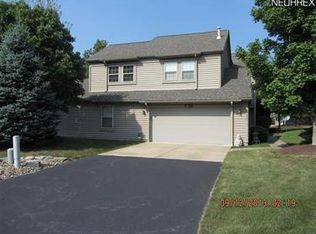 136 Springbrook Dr NE, Warren, OH 44484