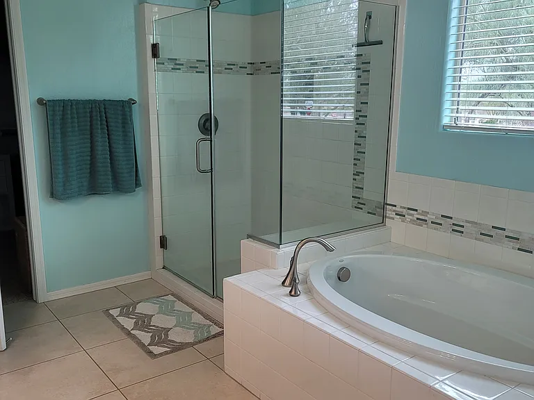 3826 E Cat Balue Dr — Photo 29