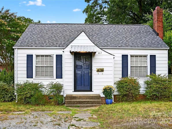 662 Carpenter Ave, Mooresville, NC 28115